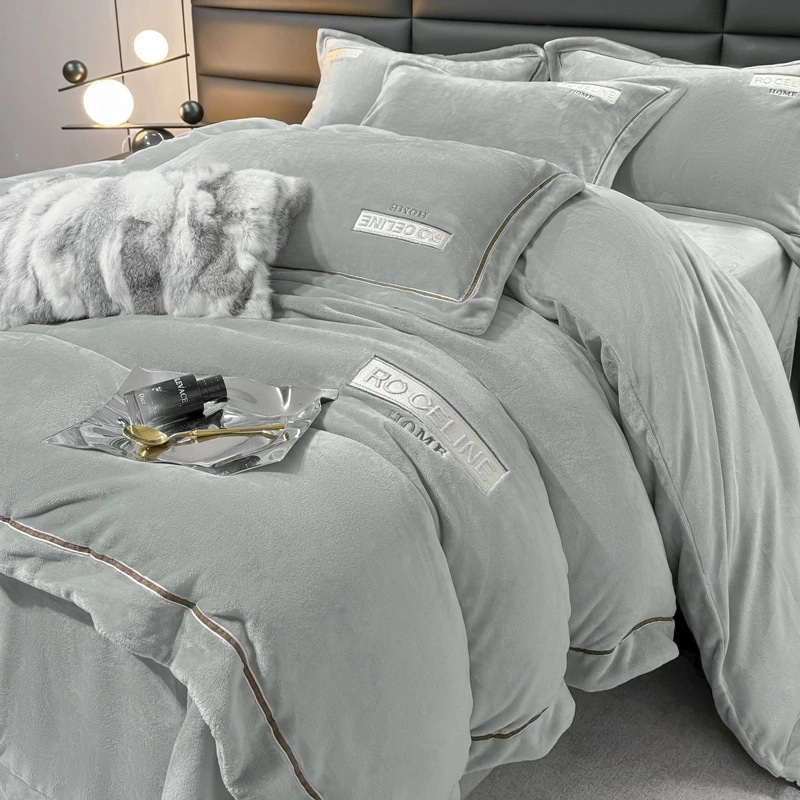 ミルクベルベット4点セット高重量で厚みのあるシーツと掛け布団カバー暖かいコーラルベルベット寝具