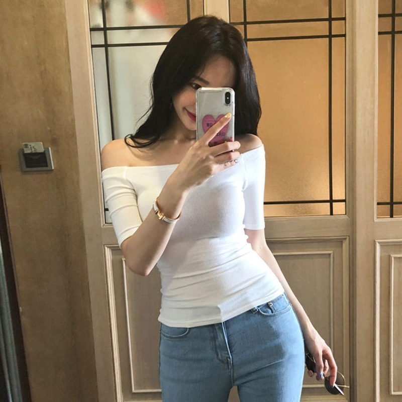 Tシャツ カットソー 五分袖 オフショルダー タイト 細身 薄手 かわいい 大人可愛い きれいめ シンプル カジュアル 春 夏 秋 冬 デート 学生 お出かけ 韓国 モテ 白 黒 グレー