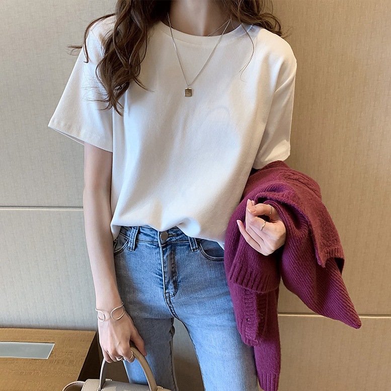 Tシャツ トップス 半袖無地Tシャツ レディース 半袖Tシャツ 無地 半袖 ラウンドネック 白 黒 ホワイト ブラック オシャレ シンプル きちんと感 可愛い キレイめ 上品 フェミニン シック 知的