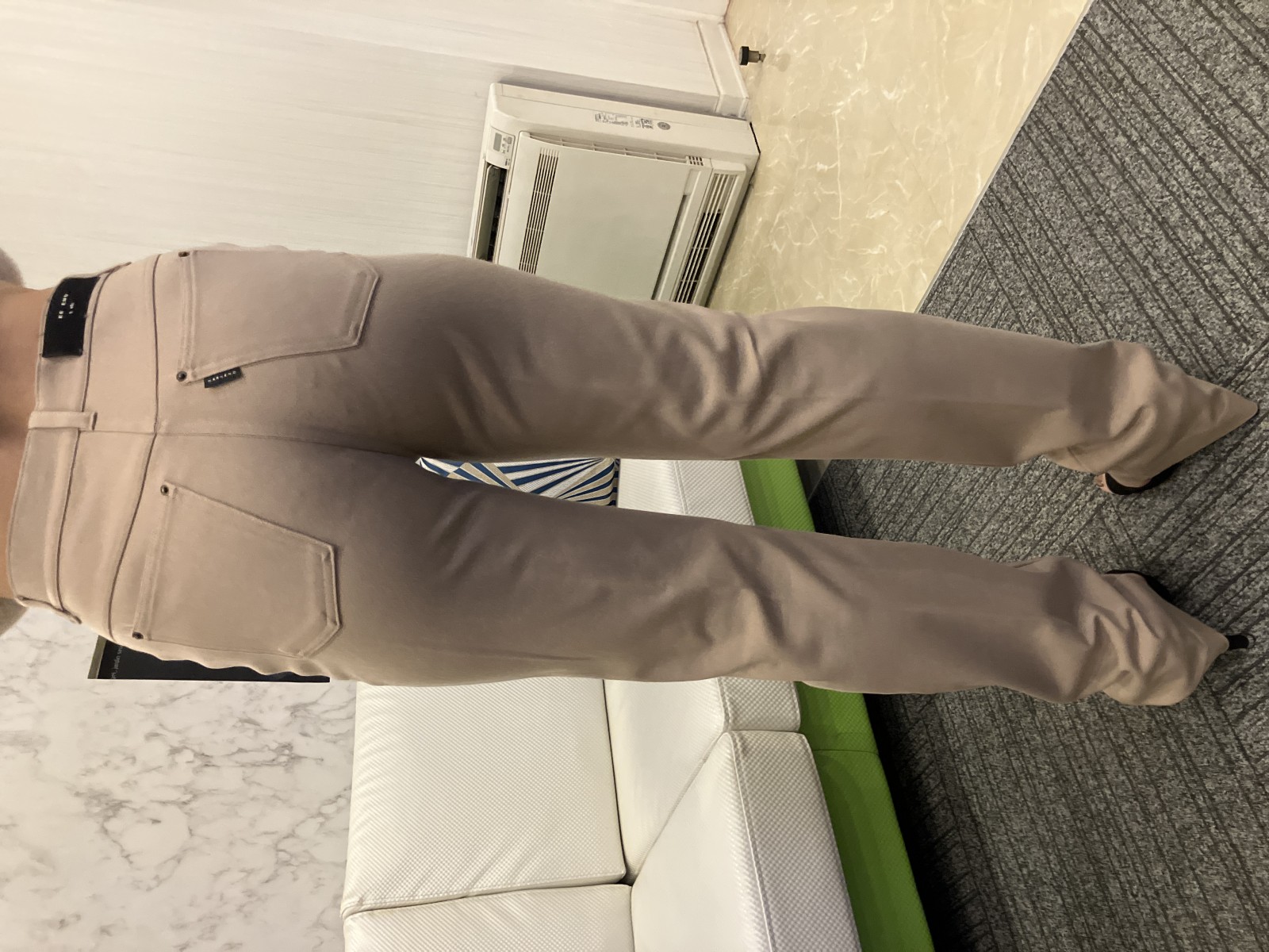 WEEKEND ウィークエンド パンツ 36 グレージュ ストレッチ