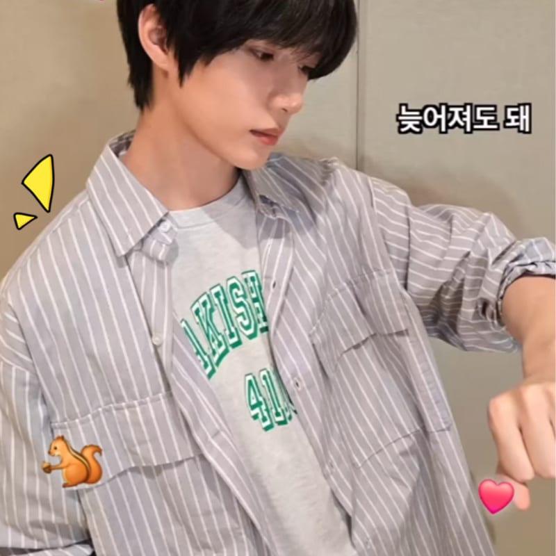 TXT ボムギュ 着用 Oversized fit Hidden Big Pocket Stripe Shirt Grey