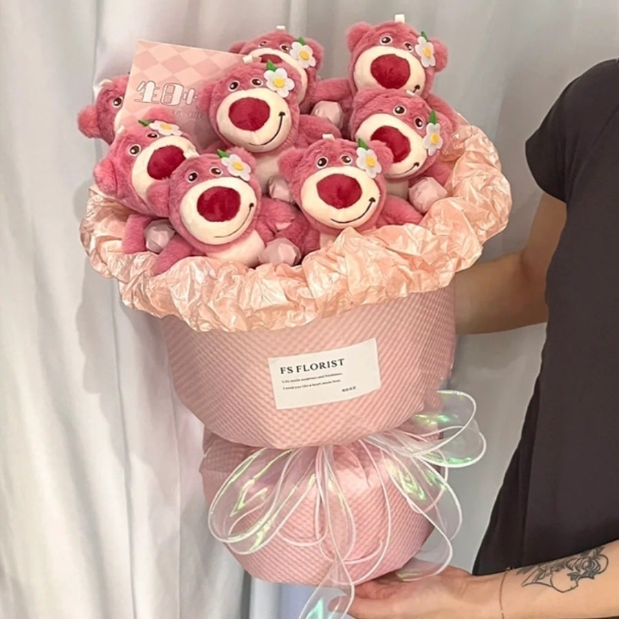 （花束みたいな恋をした）イチゴのクマの人形の花束女の子のための親友ガールフレンド人形に贈る誕生日プレゼント実用的で高級な大人のギフト 5,145円