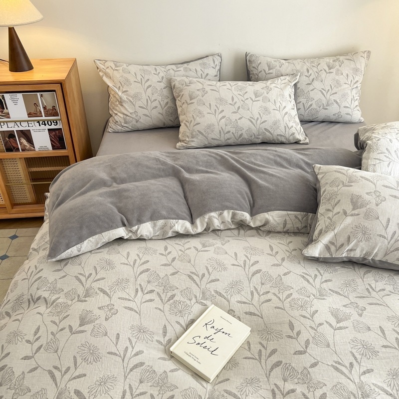 A類軽贅沢a面全綿三層糸b面ミルク絨毯四点セット綿加厚保温ベッド品