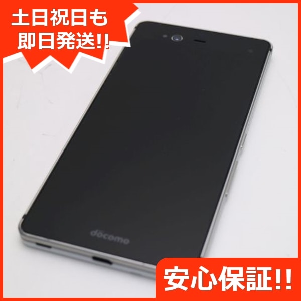 美品 F-01J arrows NX ホワイト スマホ DoCoMo 富士通 23
