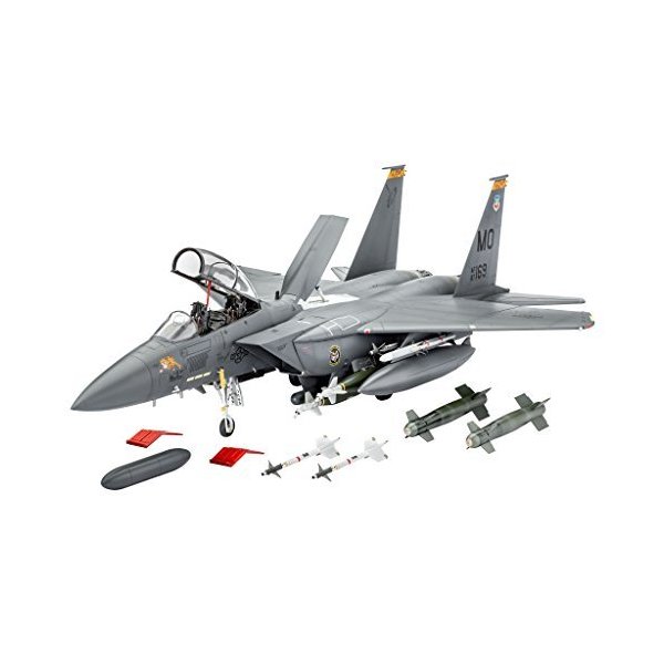 Revell 04891 F-15E Strike Eagle and Bombs Model Kit, 1:48 Scale, Multi-Color 並行輸入品