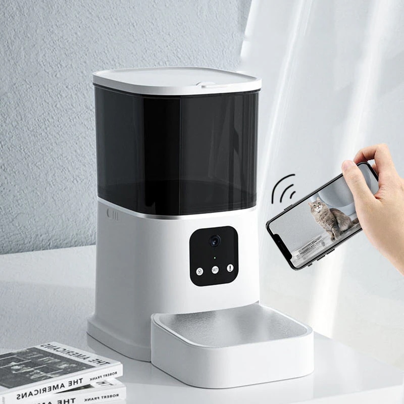 ペット用自動給餌器 カメラ付き 犬 猫 餌やり えさやり自動 給餌器 WiFi版 録音 録画 双方向 9,905円