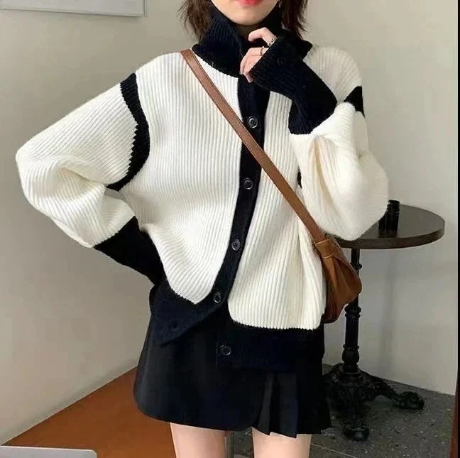 団体購入8点セットベーシックニットだるい秋のスタイルぶつかり色デザイン感ミニカーディガンコートトップス女性ゆったりニットハイネック