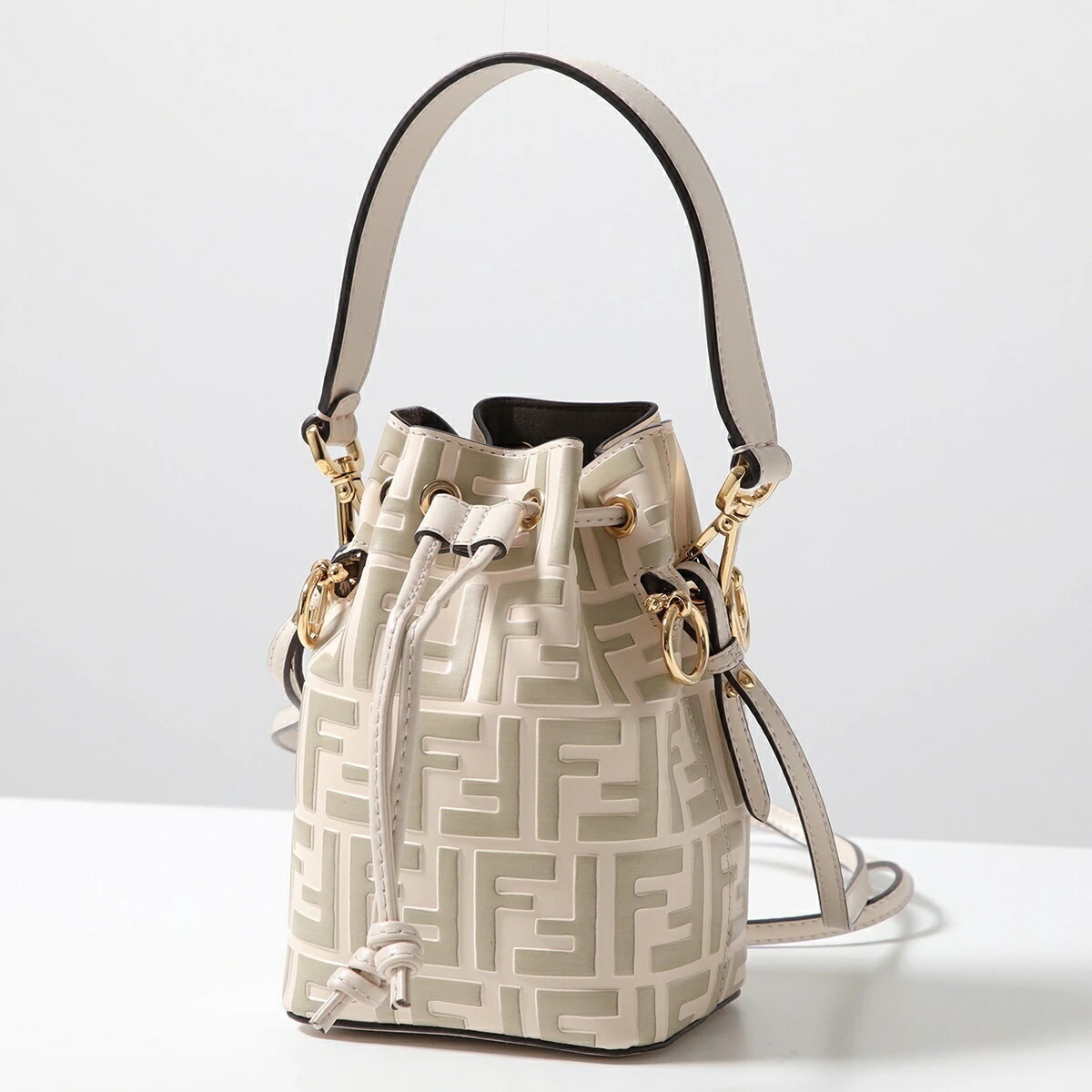 FENDI フェンディ ショルダーバッグ MINI MON TRESOR ミニ モン トレゾール 8BS010 A659 レディース FFロゴ ズッカ柄 ハンドバッグ 鞄 F174X 117,994円