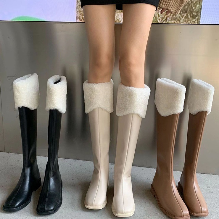 レディース ブーツ 3cm ローヒール フラット ぺたんこ ラウンドトゥ 美脚 脚長 フェイクレザー かわいい 大人可愛い きれいめ シンプル カジュアル おしゃれ エレガント ラフ 主役級 存在感