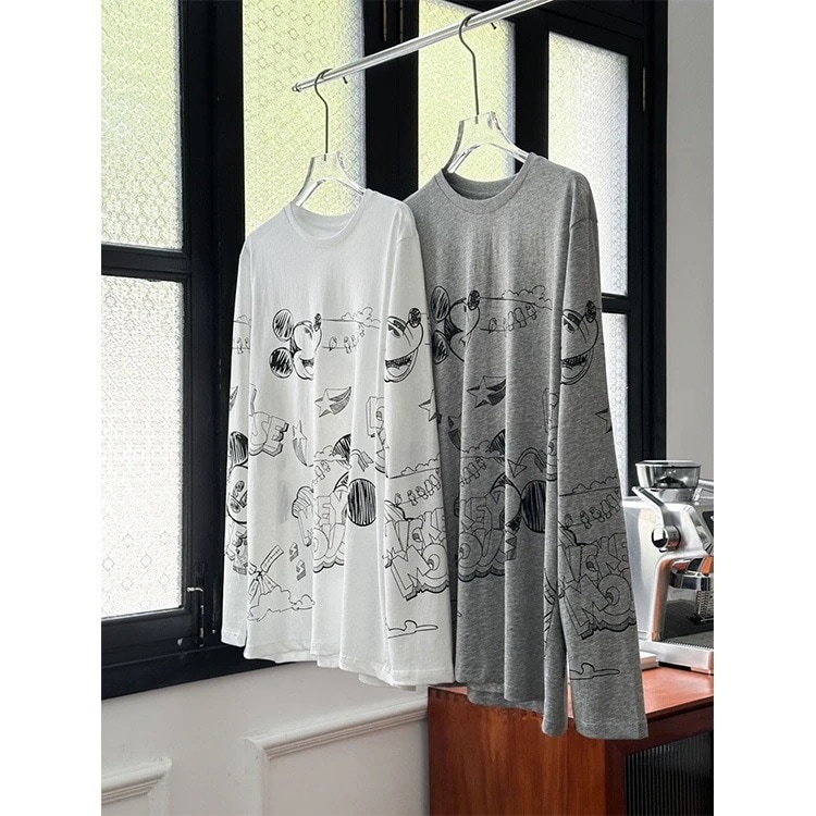 ニッチなデザインが面白いラウンドネック長袖ボトムシャツ24春夏os版シンプルtシャツ万能