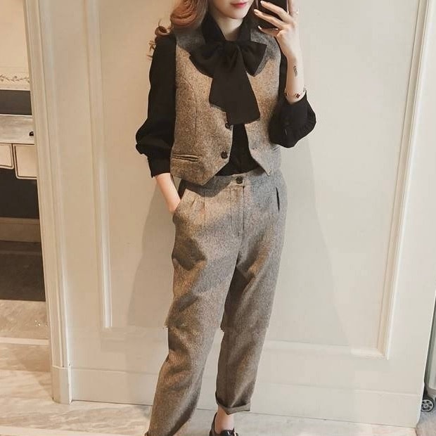 レディース トップス パンツ ボトムス シャツ ブラウス ベスト 上下セット テーパードパンツ アンクル丈 りぼんタイ フェミニン ポケット ハイウエスト 前開き かわいい 大人可愛い きれいめ