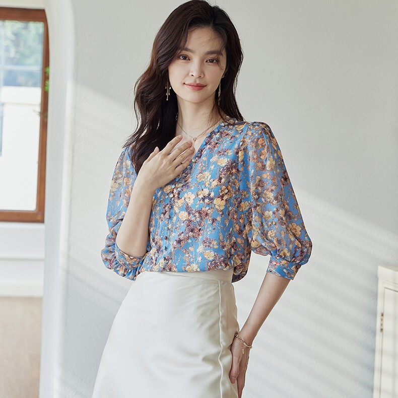 ロウエアロVネックシフォンシャツレディース夏エレガントランタンスリーブトップ トップス シャツ ミディアム丈 7分袖 パフスリーブ Vネック ストレート 前開き 大人可愛い きれいめ カジュアル 大人