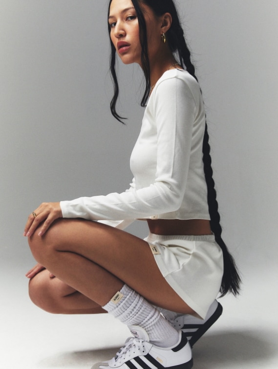 【GLOWNY】 G CLASSIC V-NECK LONG SLEEVE : WHITE 6,622円