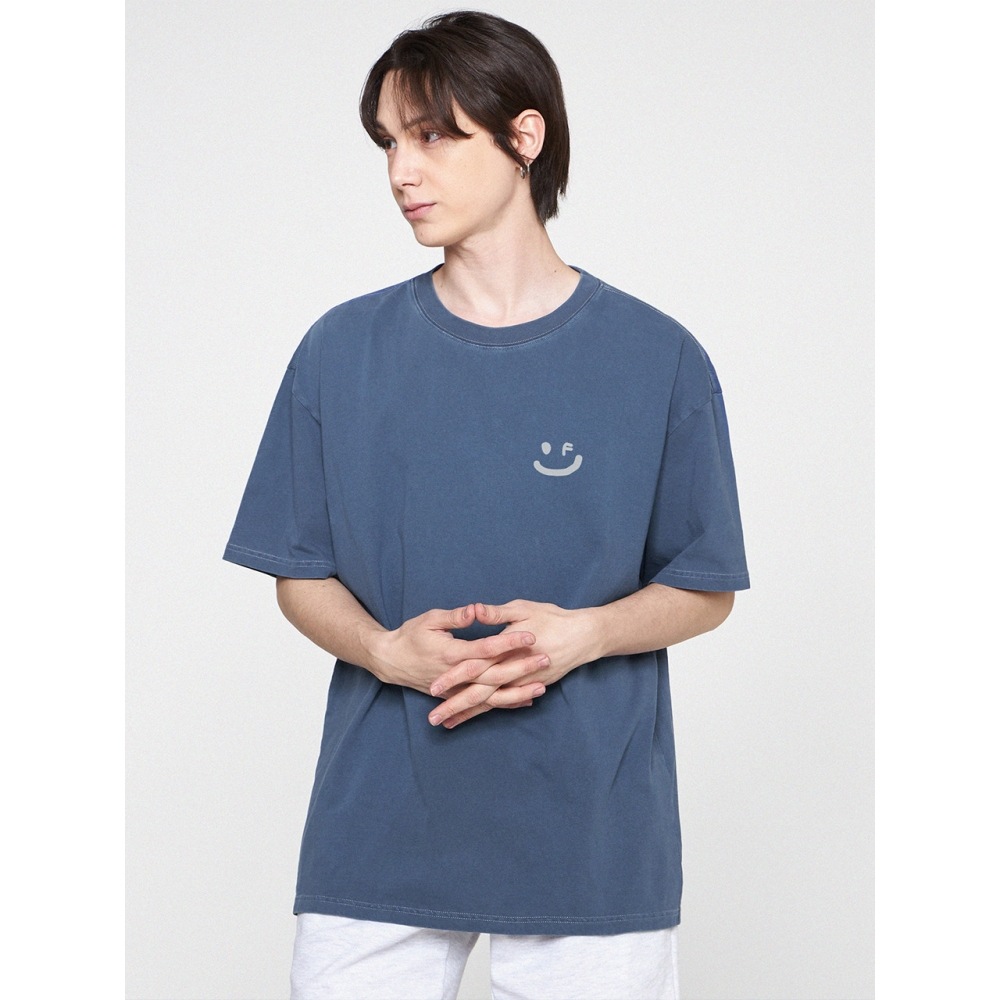 GRAVER スモールドローイングスマイルピグメント半袖Tシャツブルーシャドーグレーロゴ