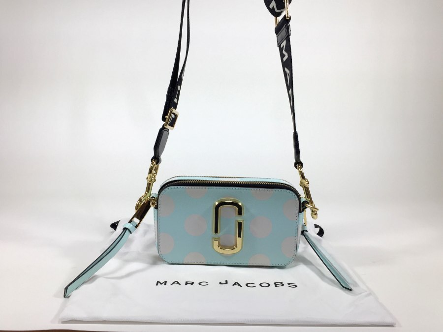 ショルダーバッグ スナップショット レザー ミントホワイト 水玉模様 【中古品】