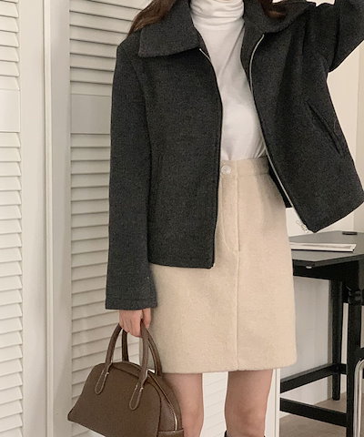 最終値下げ　中島絹子　作品　油絵　薔薇　花瓶　フラワー 最終値下げ 中島絹子 作品 油絵 薔薇 花瓶 フラワー 【公式通販】