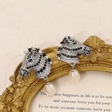 デザイナーゼブライヤーカフダイヤモンド模造真珠ドリップ釉薬イヤリング特大ニッチジュエリーアクセサリー 5,028円