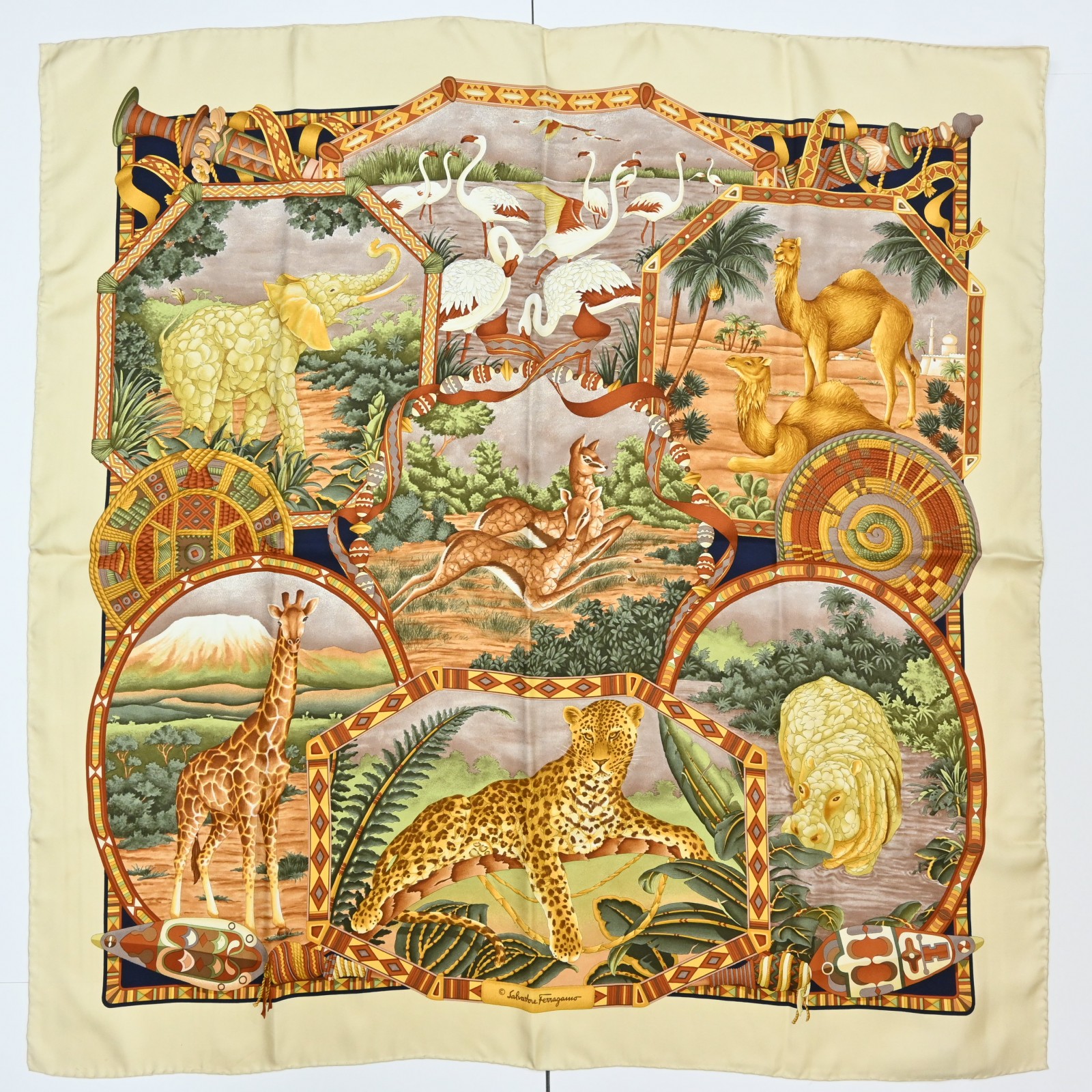 フェラガモ スカーフ 動物柄 大判 Aランク sf7706cc