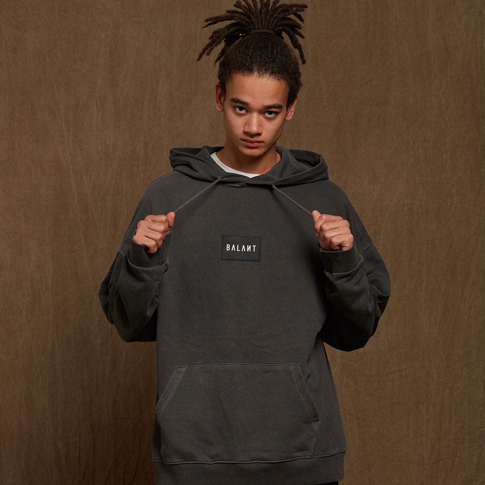 ピグメント シリコン ラブル フードTシャツ ダークグレー