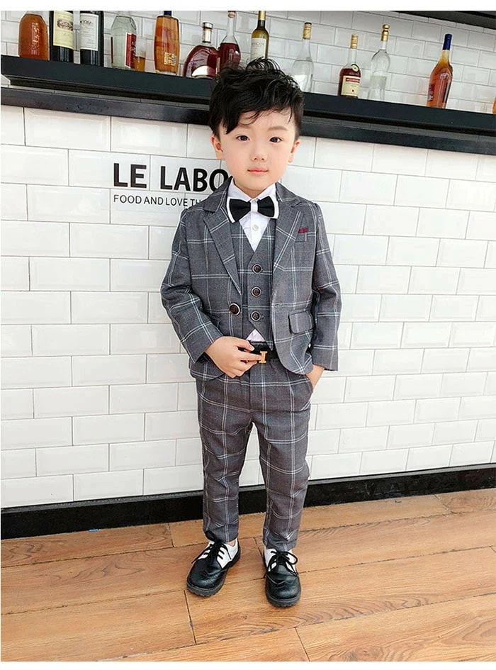 キッズ スーツ 男の子 子供服 3点セット ジャケット ズボン 長袖 ストライプ 入園式 卒園式 入学式 卒業式 子供発表会 七五三 フォーマル ジュニア 5,163円