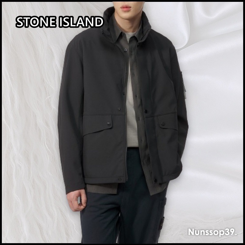 STONE ISLAND ソフトシェル-R イダイエフェクト ジャンパー 49,536円