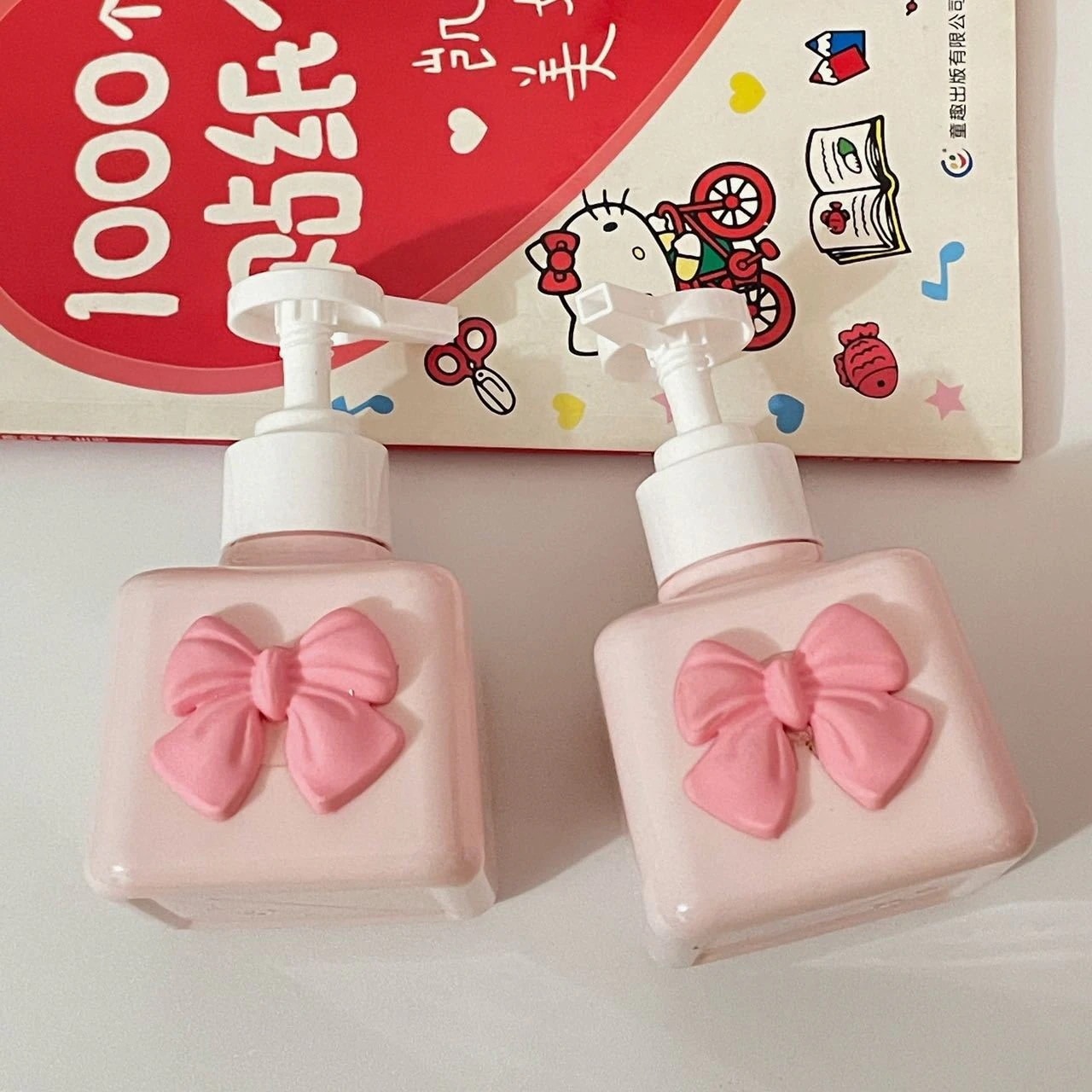 【200点セット】【送料無料】かわいいカートゥーン風シンプル大容量ボトル押圧ボトルハンドソープシャンプー空きボトル