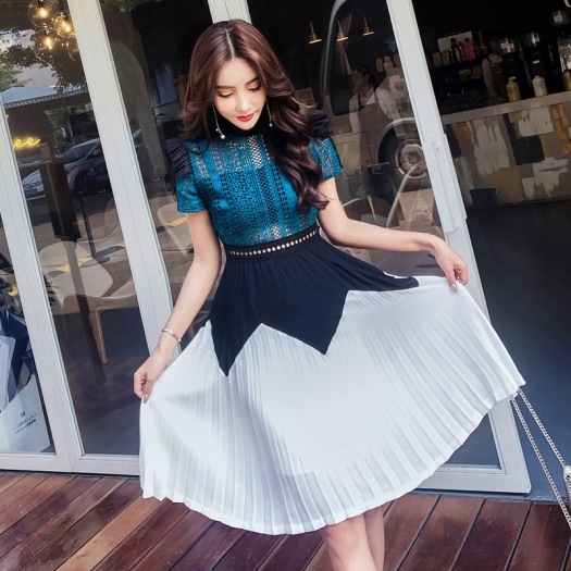 美コントラスト クロシェ＆プリーツワンピース 花柄 Aライン ミディアム 半袖 結婚式 パーティー 二次会