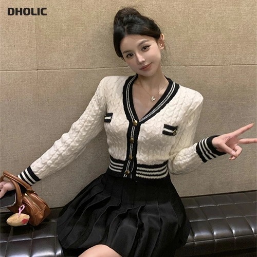 [メガ割りSALE]配色ボタンカーディガン&プリーツミニスカートSET 7,416円