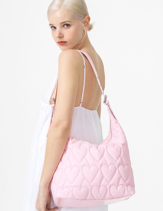 人気(Holy Loves Love)Fudge Bag 18,300円