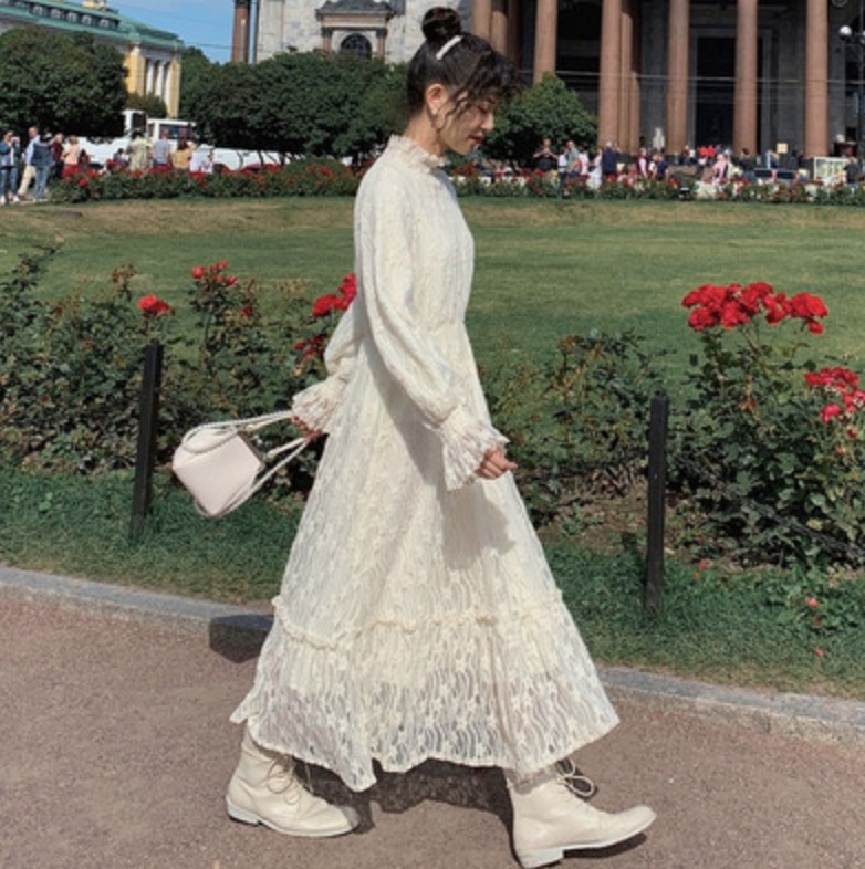 ワンピース デート ワンピドレス ロング ロング丈 袖あり 長袖 レース かわいい 大人可愛い きれいめ シンプル カジュアル 大人 上品 おしゃれ お洒落 主役級 存在感 春 秋 冬 10代 20代