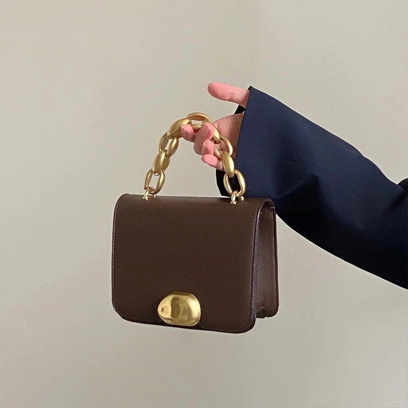 今年も人気！ミニバッグトートバッグ 可愛いコンパクトミニ財布 小方チェーンバッグミニショルダーバックキルティングバッグ