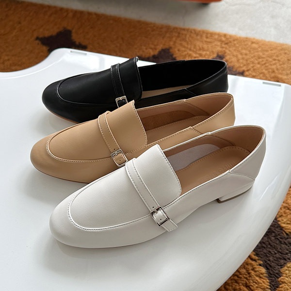 ローファー 天然牛革 ベルト モチーフ フラット レディース 黒 ベージュ 白