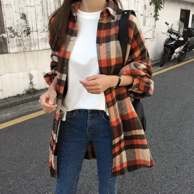 オーバーサイズ ネルシャツ レディース トップス 丈長め 長袖 襟付き 角襟 ストリート 前開き 綿 コットン 大人可愛い きれいめ シンプル 上品 おしゃれ かっこいい こなれ感 ラフ ボーイッシュ