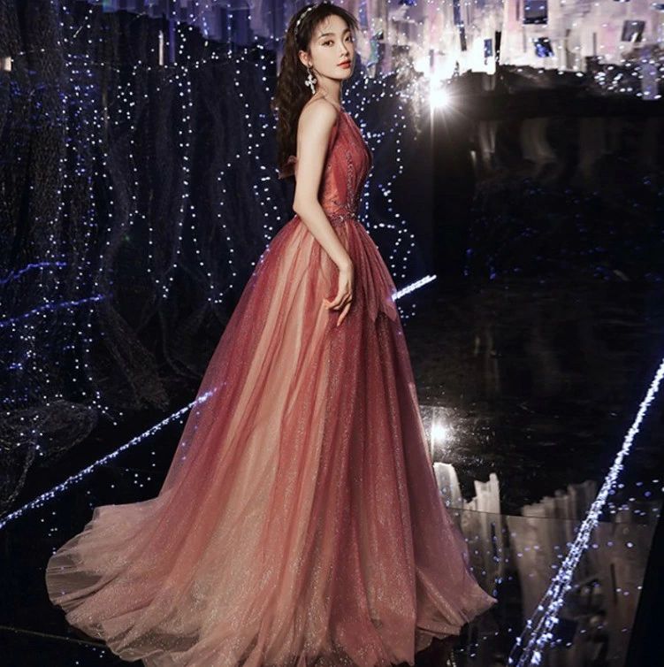 大流行のロングドレス カラードレス ウェディングドレス ワンピース パーティードレス 演奏会 発表会 二次会 コンサート舞台 卒業式 同窓会 披露宴 謝恩会 バレンタイン プレゼント