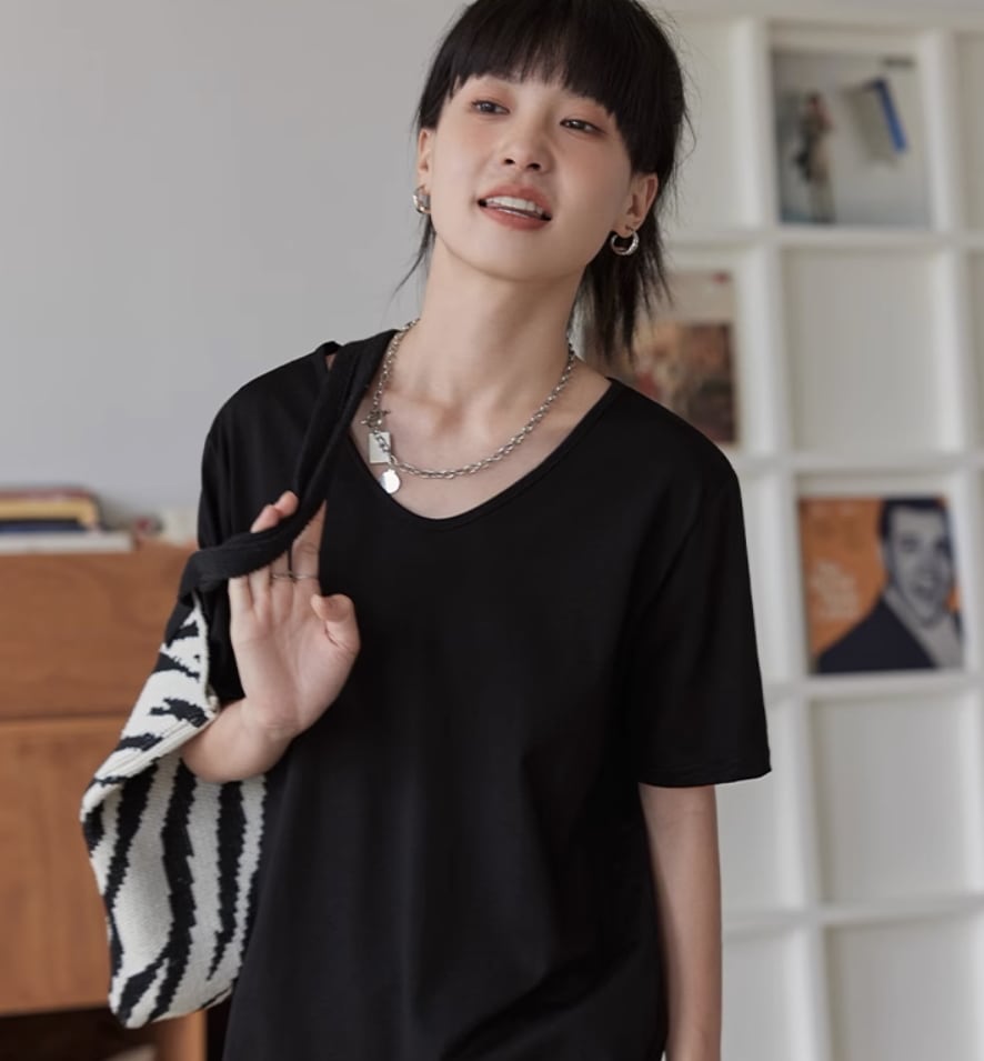 トップス デート モテアイテム Tシャツ Vネック 長袖 ルーズ コットン 大人可愛い きれいめ 上品 おしゃれ かっこいい 大人可愛い ラブリー キュート ガーリー クール モード系 セクシー