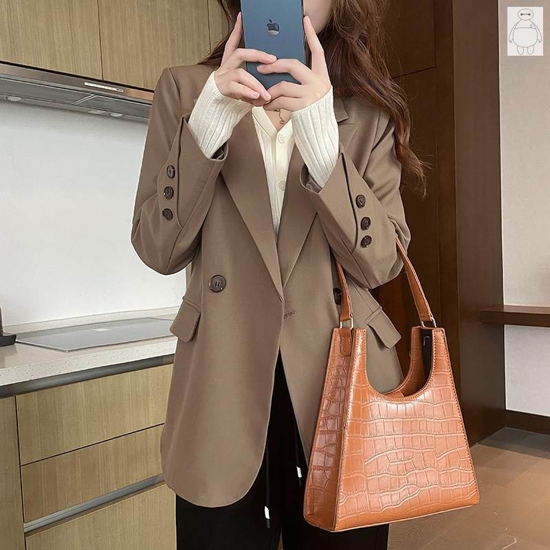 ジャケット トップス シンプル ブラウン 茶色 レギュラー丈 袖あり 長袖 襟付き ストレート