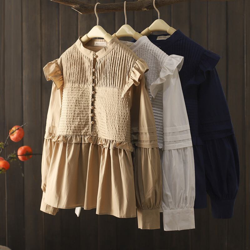 トップス シャツ ブラウス 袖あり 長袖 ボリューム袖 バンドカラー レース クルミボタン フリル かわいい 大人可愛い ピンタック きれいめ カジュアル 大人 おしゃれ お洒落 レトロ wto060