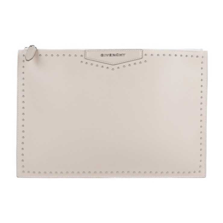超美品 GIVENCHY ジバンシィ セカンドバッグ - ANTIGONA POUCH L アンティゴナ カーフレザー ピンクベージュ系 シルバー金具 スタッズ ポーチ クラッチバッグ 本物保証 中古 18,450円