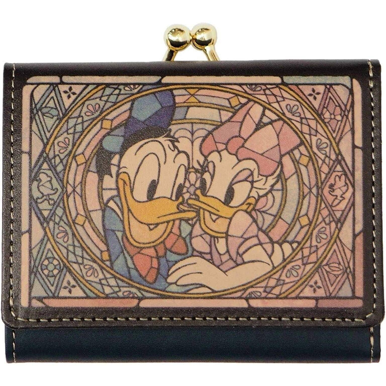 (ディバージョン) DIVERSION 三つ折りミニ財布 ステンドグラスコレクション DSA-89 ドナルド＆デイジー (ドナルド＆デイジー（03）)