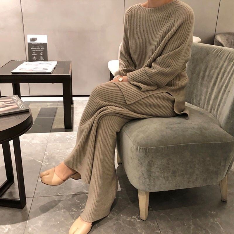 ワンピース 上着 人気 おすすめ おしゃれ お洒落 安い プチプラ セットアップ パンツ 長袖 ロング ラウンドネック 丸首 オーバーサイズ 無地 透かし 編み ニット