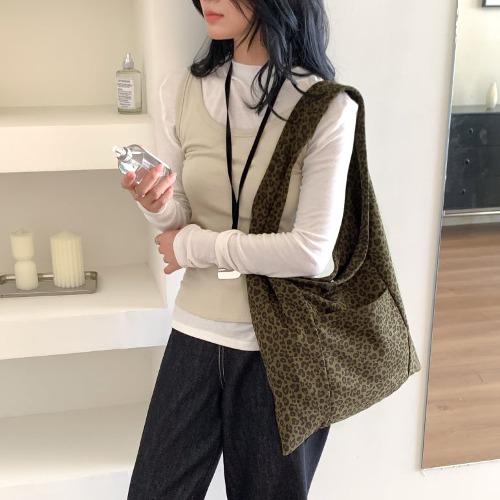 DIDANA ficce 25007 ヒョウ柄ポケット ショルダーバッグ レディース バッグ 人気デイリーバッグ トートバッグ韓国バッグ/クロスバックハンドバッグ/