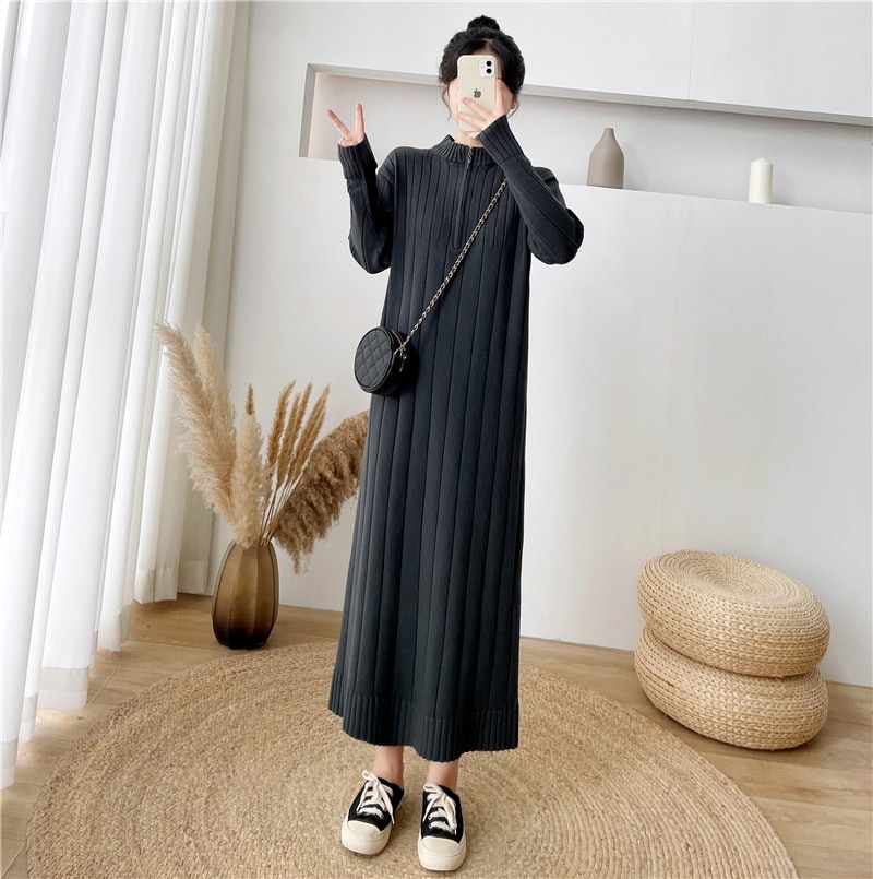 ハーフハイネックボトムニットワンピース女性春と冬の新しい緩い薄い膝のセーターのドレスの内側のロングスカート