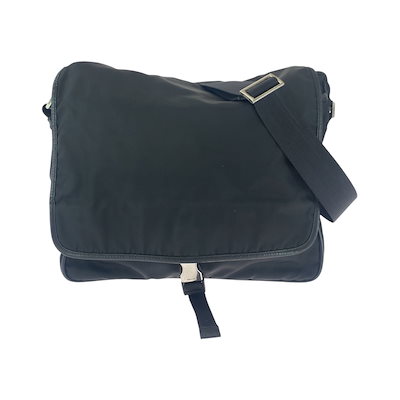 HUKLA フクラ クッション3点セット 本革 レザー　黒　カバーリング HUKLA フクラ クッション3点セット 本革 レザー 黒 カバーリング HUKLA