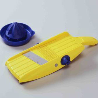 キッチン用品 調理器具 調理用品 2つのレバーを回すだけ 32種類のカットができるドイツ製スライサー