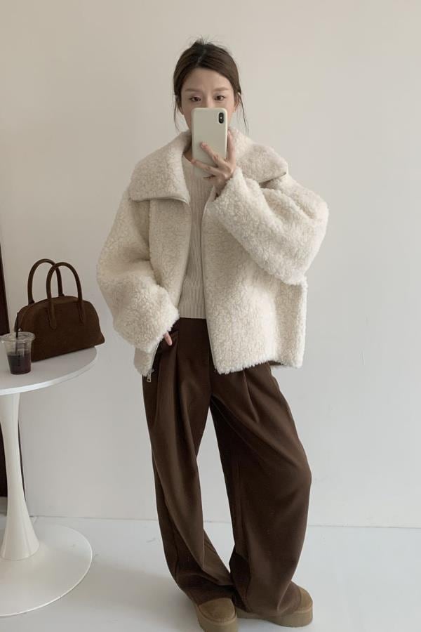 【速達!】子羊の毛を厚くした初のショートジャケット女性ファッションゆったりとした痩せ毛皮一体のトップス