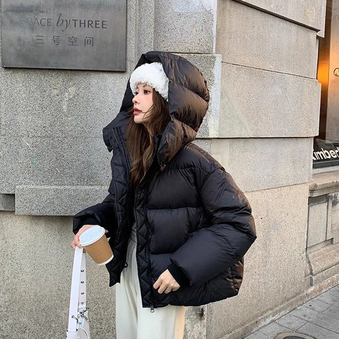 クリスマス 韓国ファッション 高級感 ジャケット オーバーコート 快適 暖かい ゆったり ダウン 厚手 フード付き アウター ショット レディース 中綿ジャケット ダウンジャケット 冬服 2025 4,865円