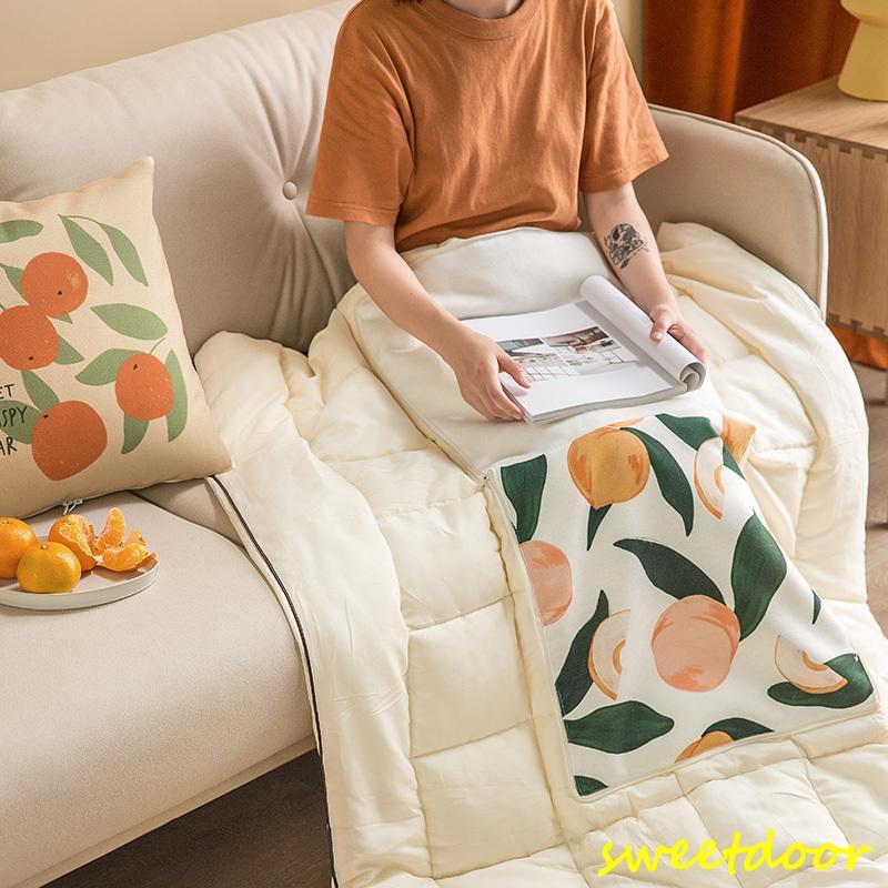 着る毛布 クッション 秋 冬 肌掛け布団 正方形 北欧 中身 冬 クッション 防寒 車 果物 おしゃれ お昼寝 ファスナー付き 収納便利 折り畳 便利枕 ギフト