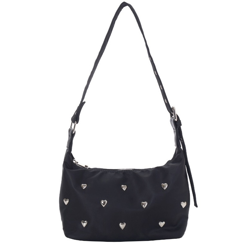 「韓国人気」ハートスタッズホーボーバッグ Mini Fudge Silver Heart Studs Hobo Bag 11,475円