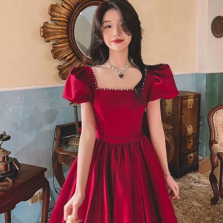 【2枚購入で 3oo円OFF】小さな花嫁のための服2025婚約ドレスレッドドレスウェディングガウンは通常着用できます