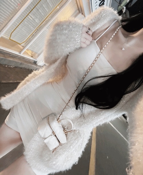 *動画O*天使 彼女ルックエンジェル パールカーディガン (社長おすすめ) - 2color / *春の新商品* パールカーディガン ファーカーディガン Vネック ボレロ アンゴラカーディガン ニット